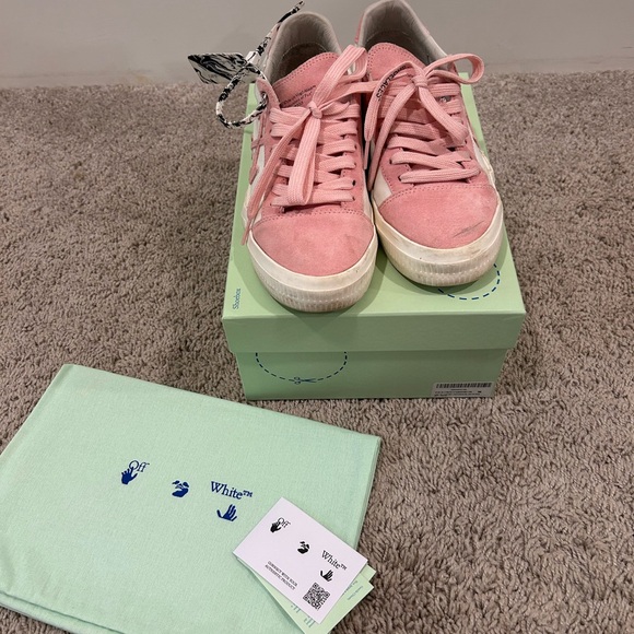 Off-White Pink Women's Shoes